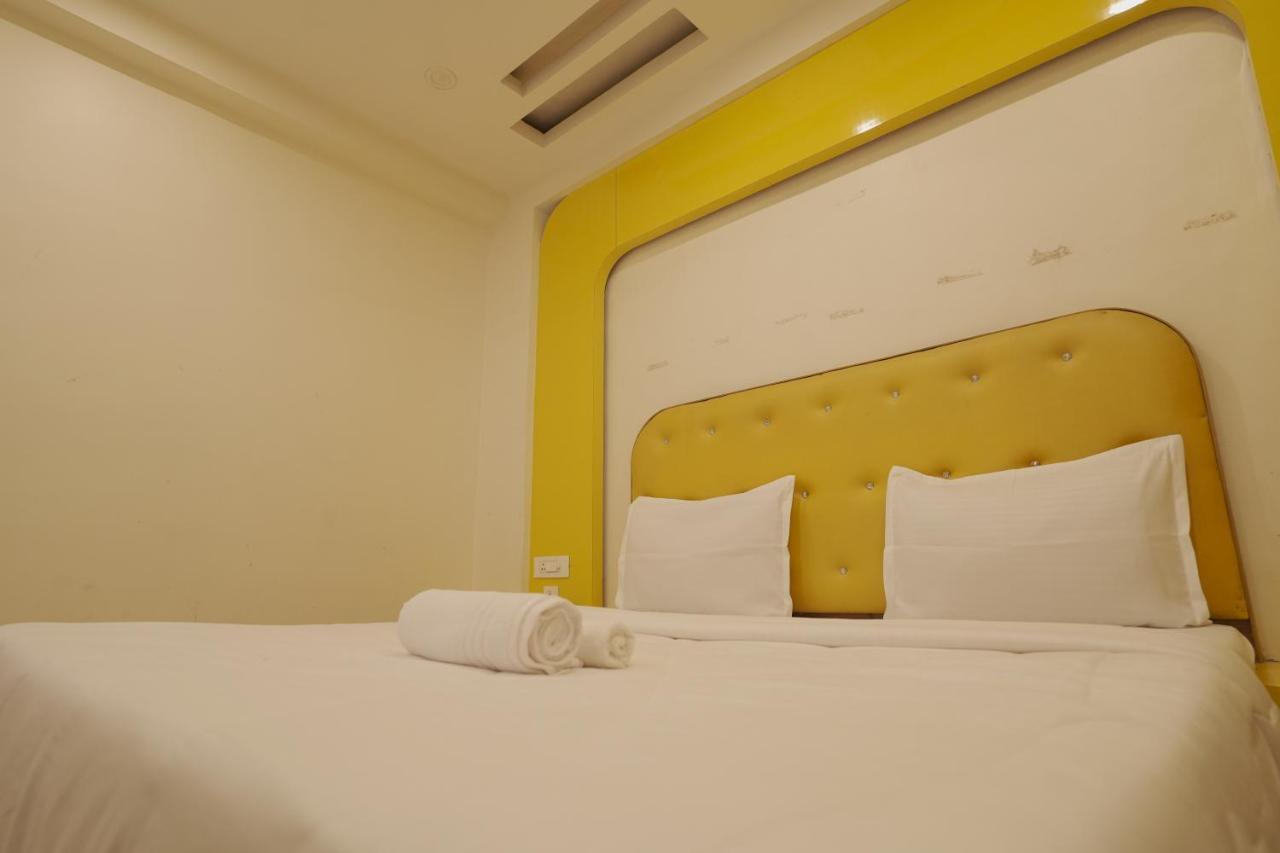 Hotel Leo Continental Neu-Delhi Exterior foto