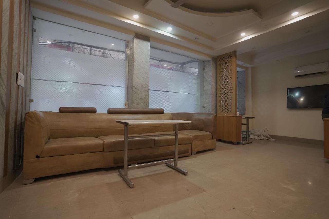 Hotel Leo Continental Neu-Delhi Exterior foto