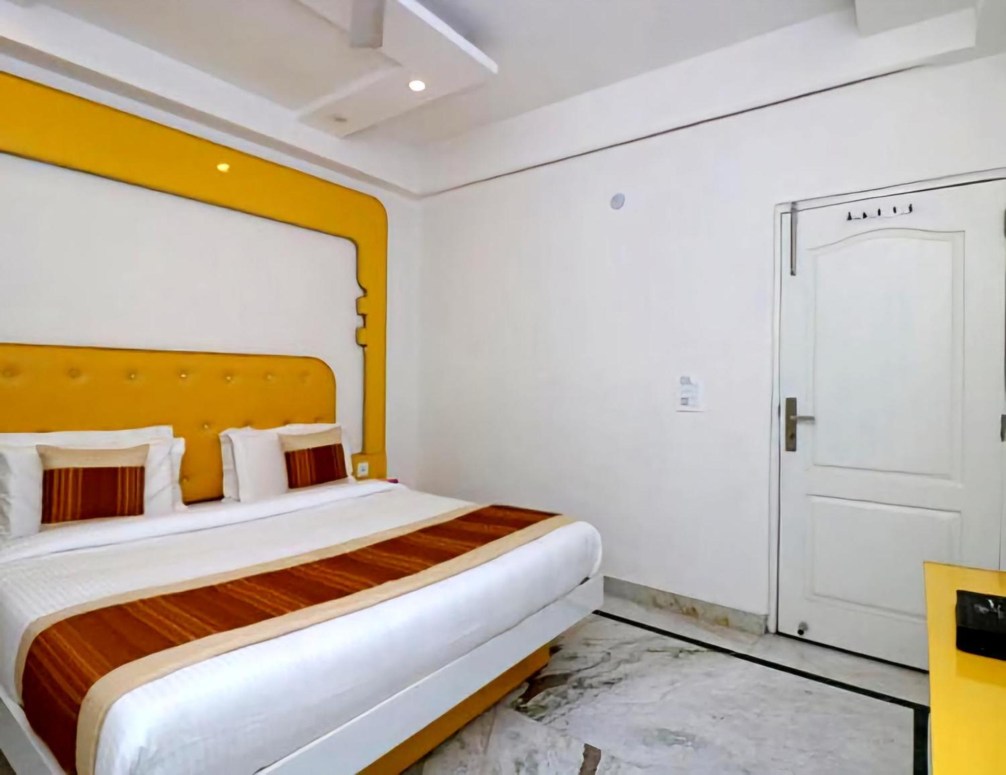 Hotel Leo Continental Neu-Delhi Exterior foto
